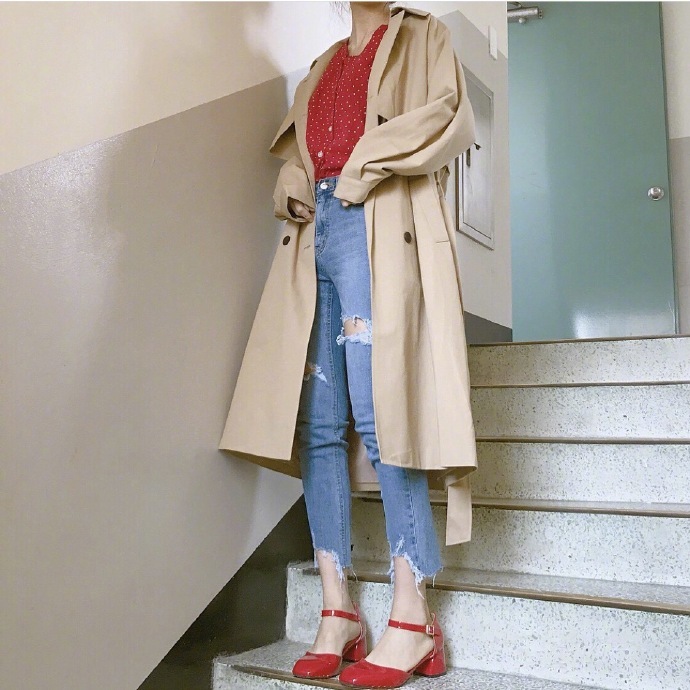 初秋怎么可以少一件风衣呢_女士风衣搭配参考 2