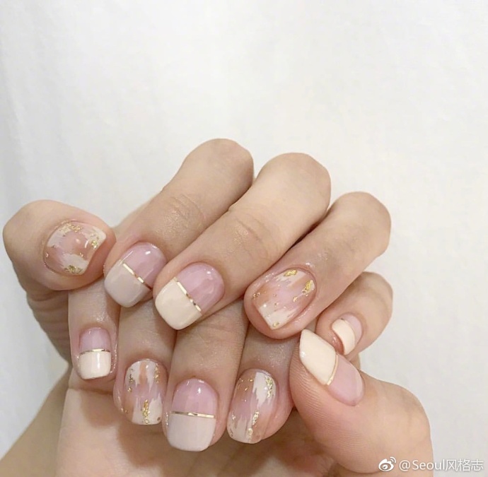 秋日最新美甲图片 6