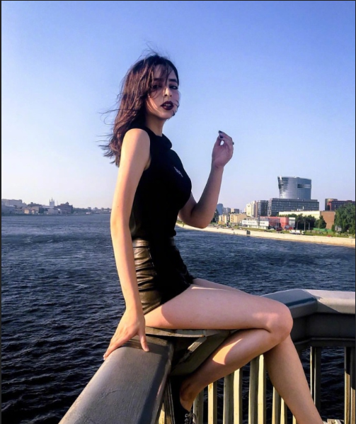 俄罗斯长腿美女图片 5