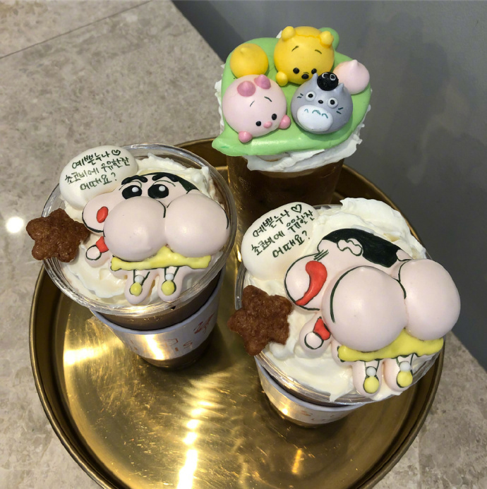 韩国推出很cute蜡笔小新拿铁咖啡图片 8
