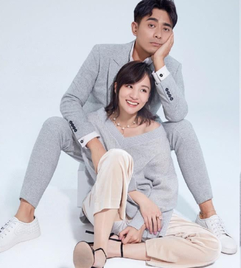 中国明星夫妻照片_陈龙章龄之幸福写真