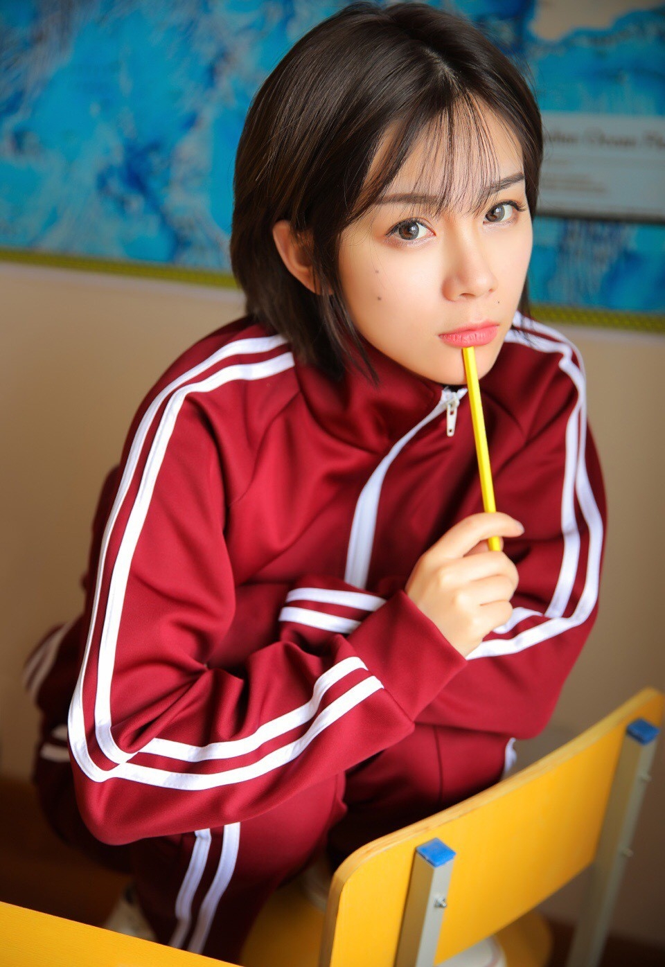 校园美女科代表萌妹子图片 9