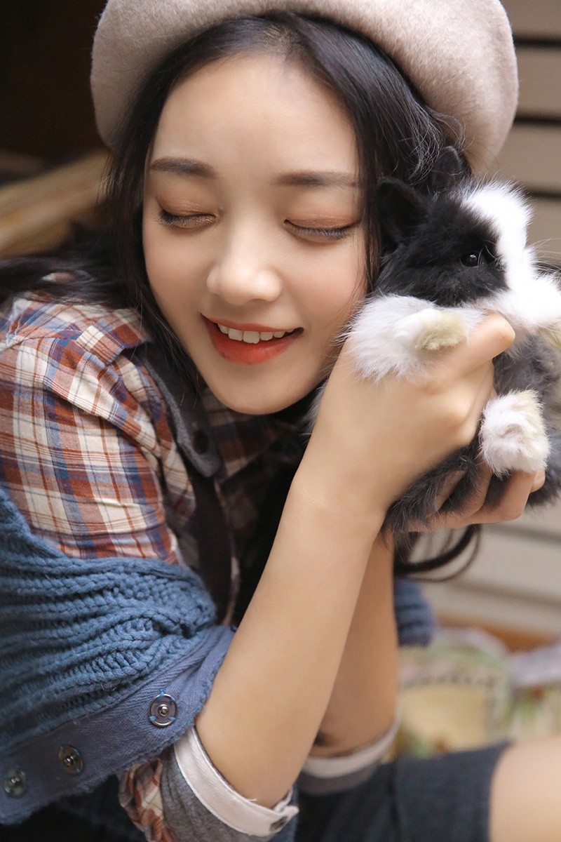 大眼美女私房治愈系生活照图片 9