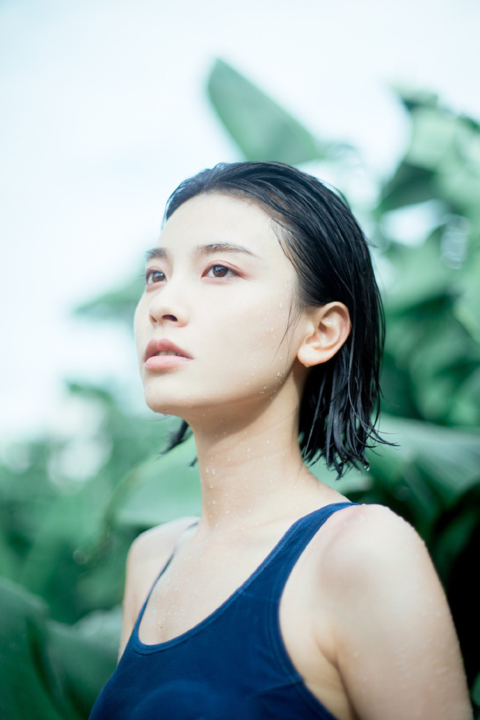 清纯美女模特清爽宜人写真 7