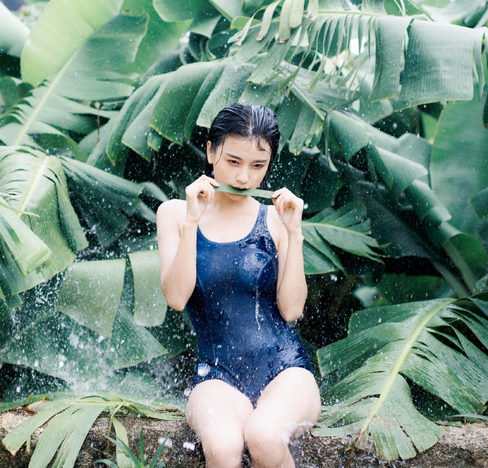 清纯美女模特清爽宜人写真 9
