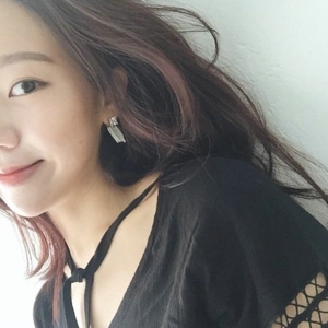 唯美清纯女生微信头像图片 3