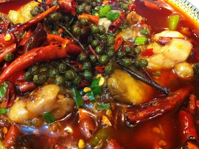 川菜美食麻辣水煮鱼图片