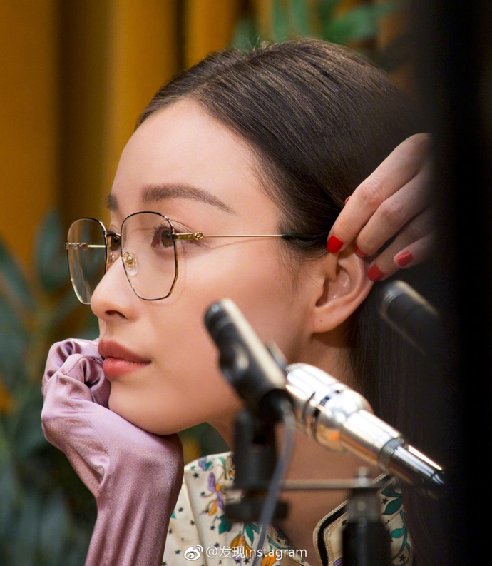 南京美女倪妮Gucci复古文艺范儿眼镜广告大片 3