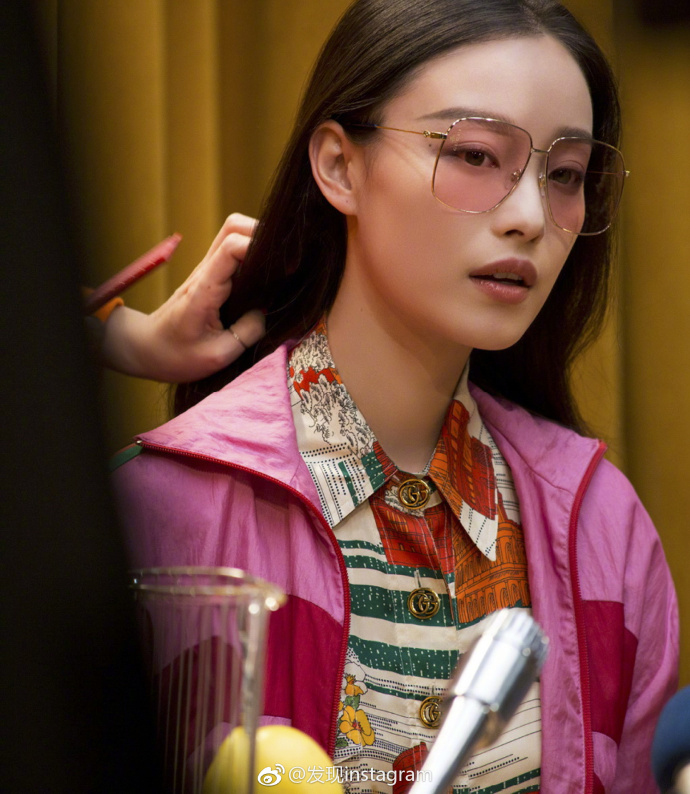 南京美女倪妮Gucci复古文艺范儿眼镜广告大片 8