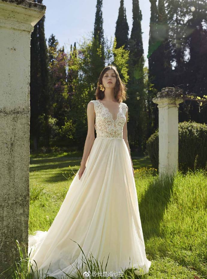 Costarellos2019春夏系列波西米亚风婚纱礼服图片 5