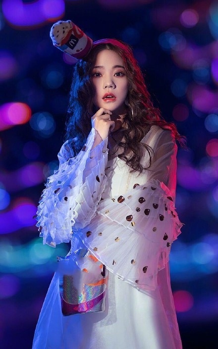 内地女团火箭少女最新广告宣传照曝光 7