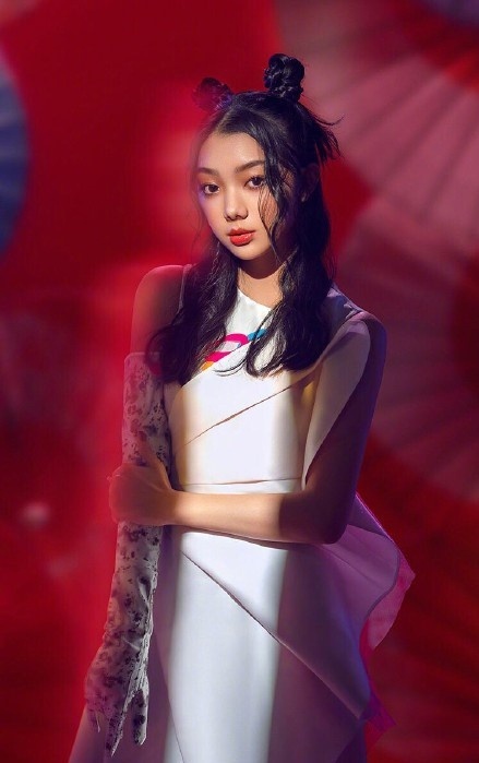内地女团火箭少女最新广告宣传照曝光 8