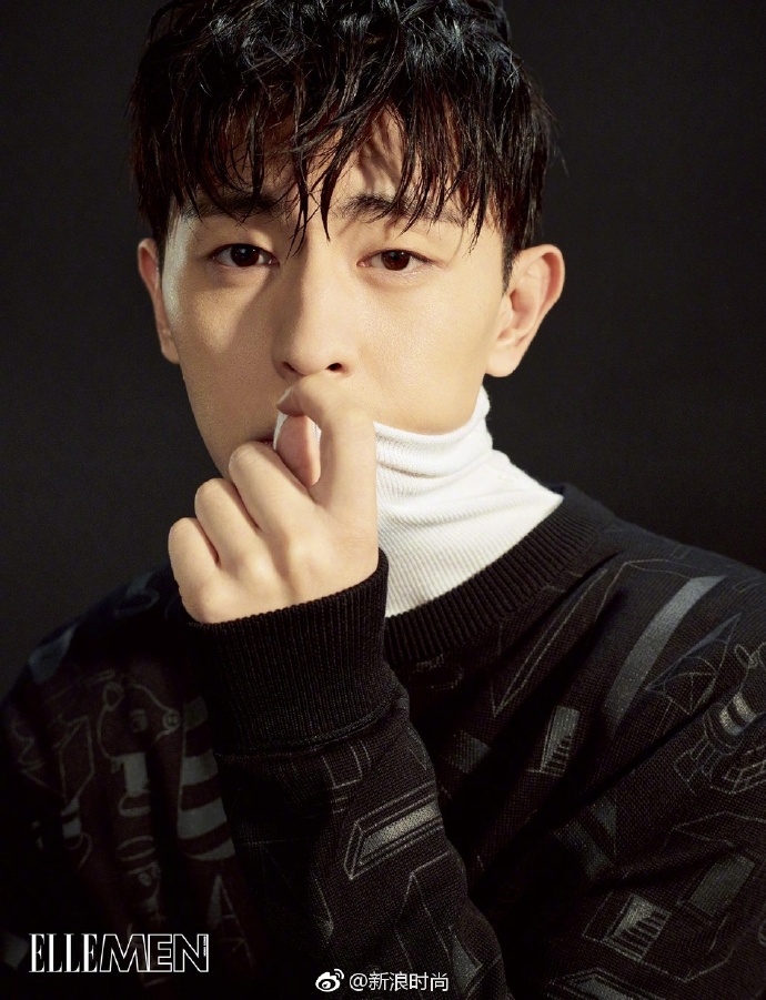河北美男子男明星邓伦秋冬型男穿搭风登《ELLE 5
