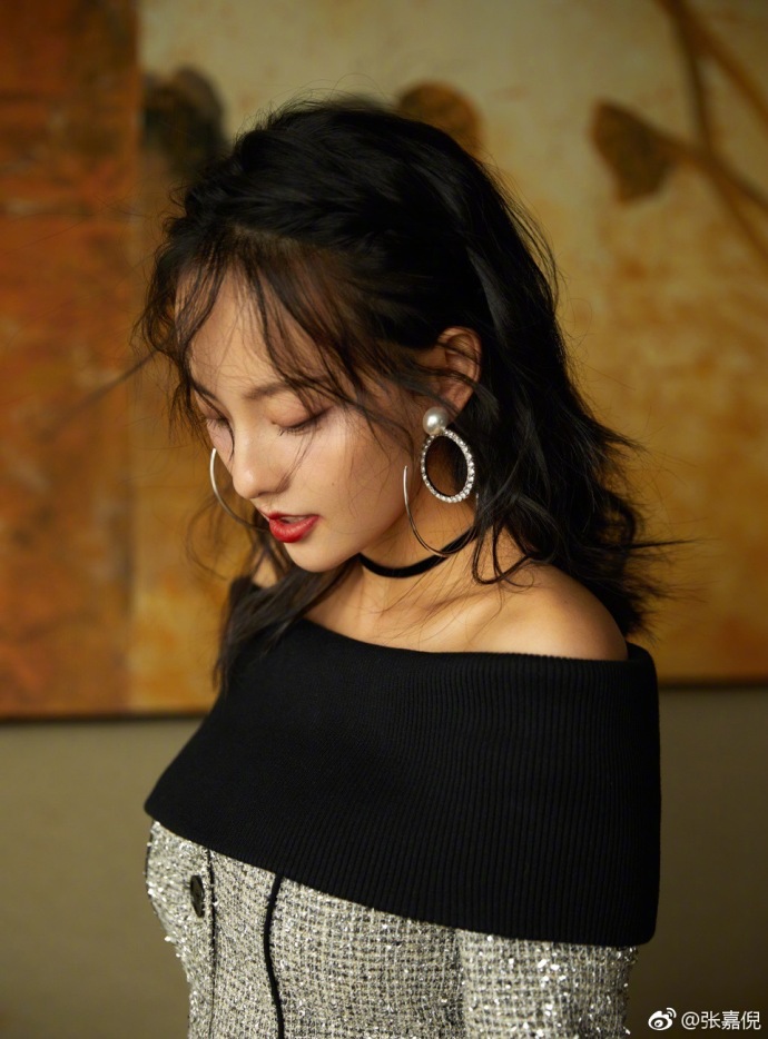 气质小女人美女明星张嘉倪图片 4