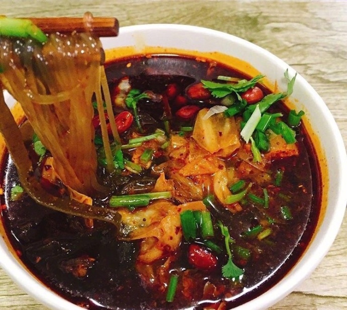 成都小吃酸辣粉美食图片 3