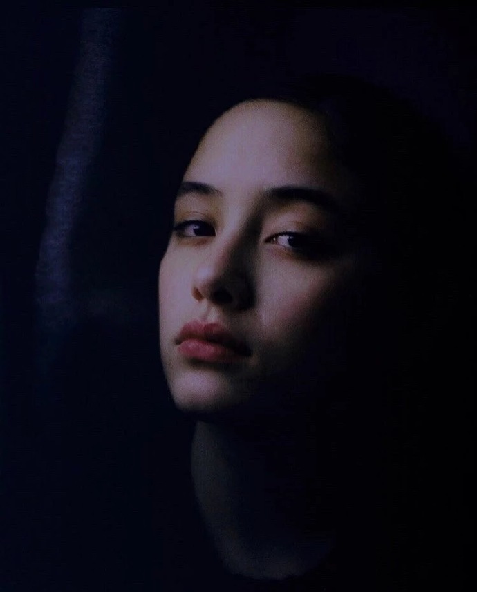 qq欧美女生头像 懂你的人才配得上你的余生