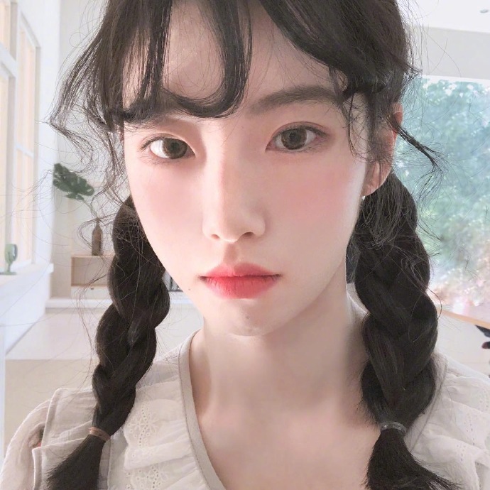 像艾琳和泰妍妹子自拍照 2