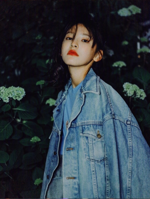 清纯校园美少女章若楠图片 7