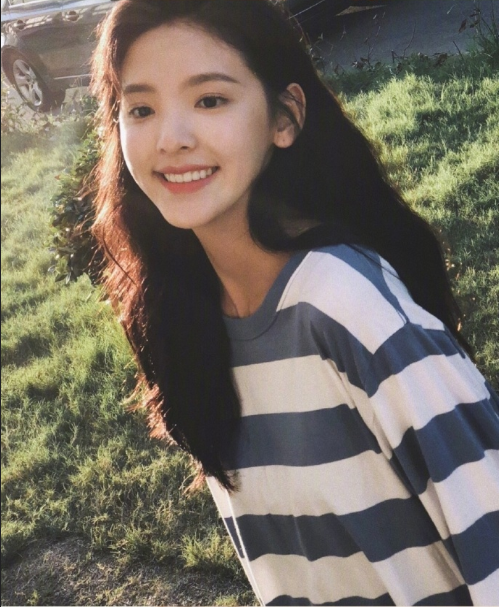清纯校园美少女章若楠图片 11