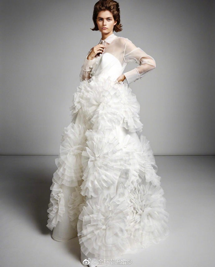 Viktor Rolf 2019秋季婚纱礼服图片 3