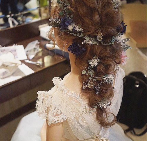 时尚新娘发型图片 婚礼那天必须要从头美到脚 3