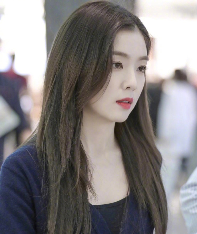 韩国女子组合Red Velvet成员裴珠泫Irene图片 2