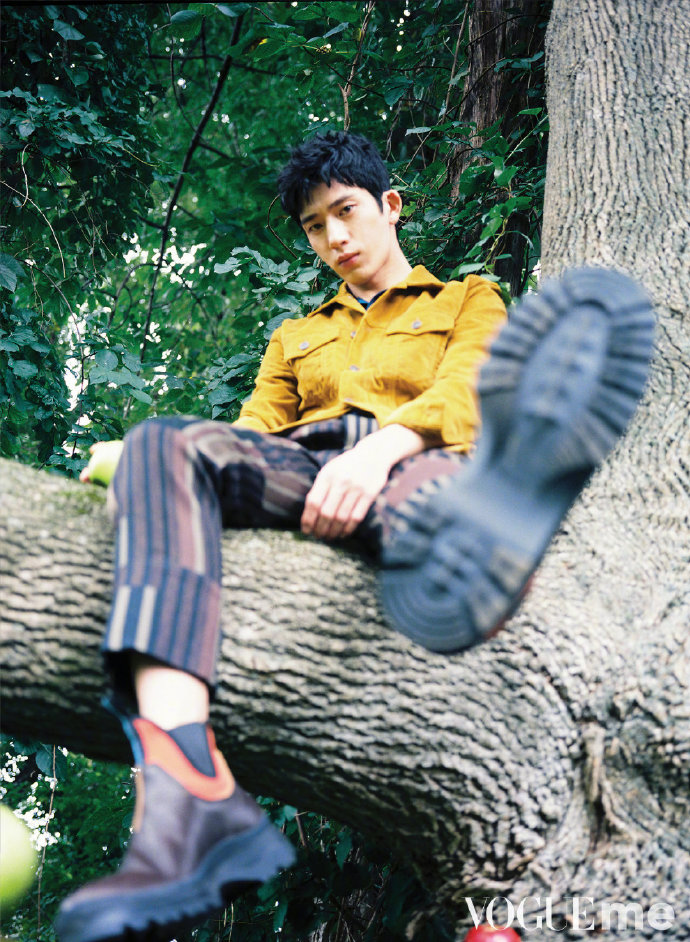 内地男明星井柏然VogueMe十二月封面图片 3