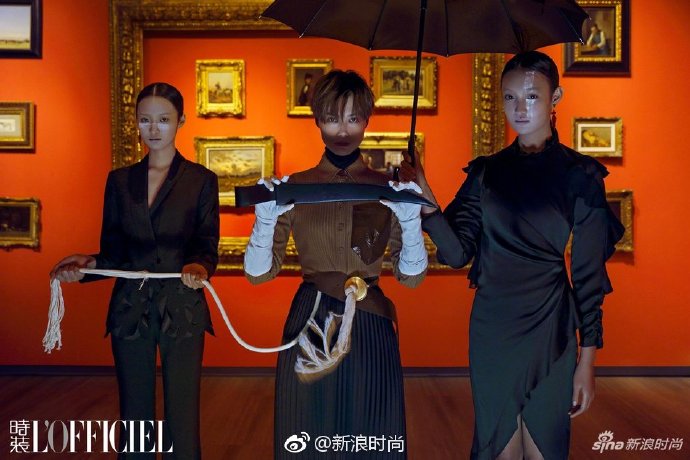 四川美女明星李宇春《时装LOFFICIEL》12月刊封面图 4