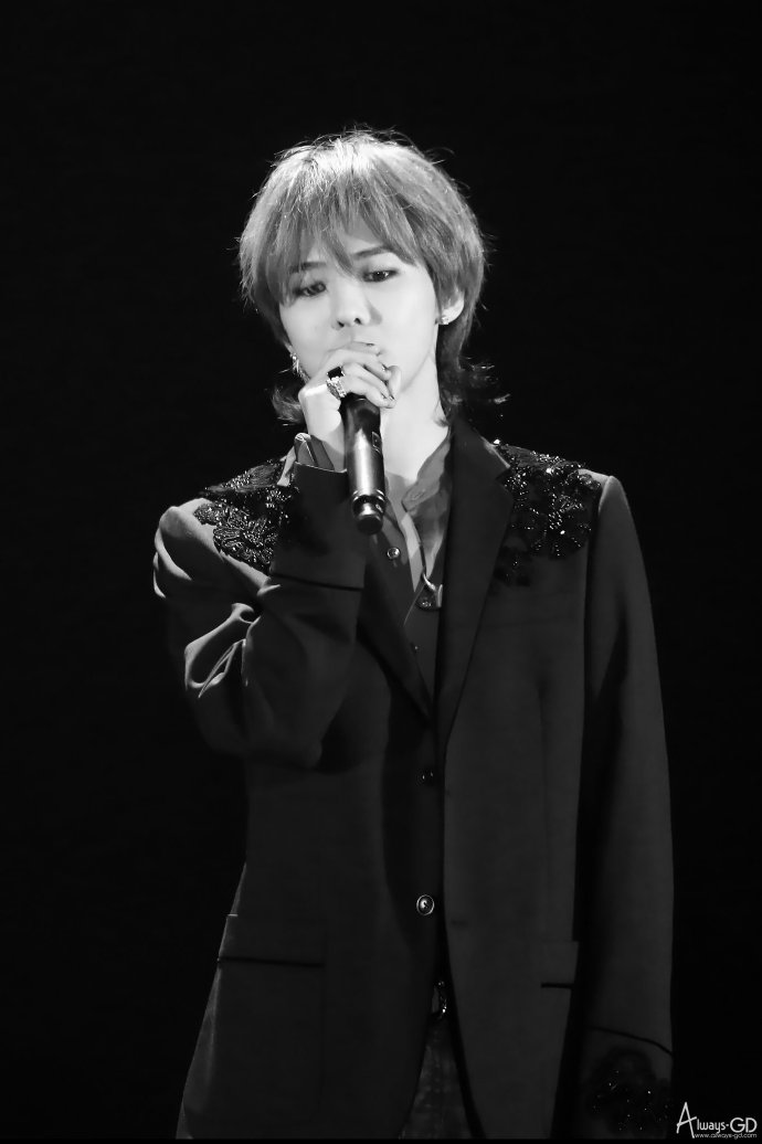 韩国男团bigbang成员权志龙演唱会图片 9