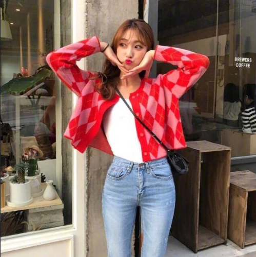 清纯美女旅游拍照姿势mark 10