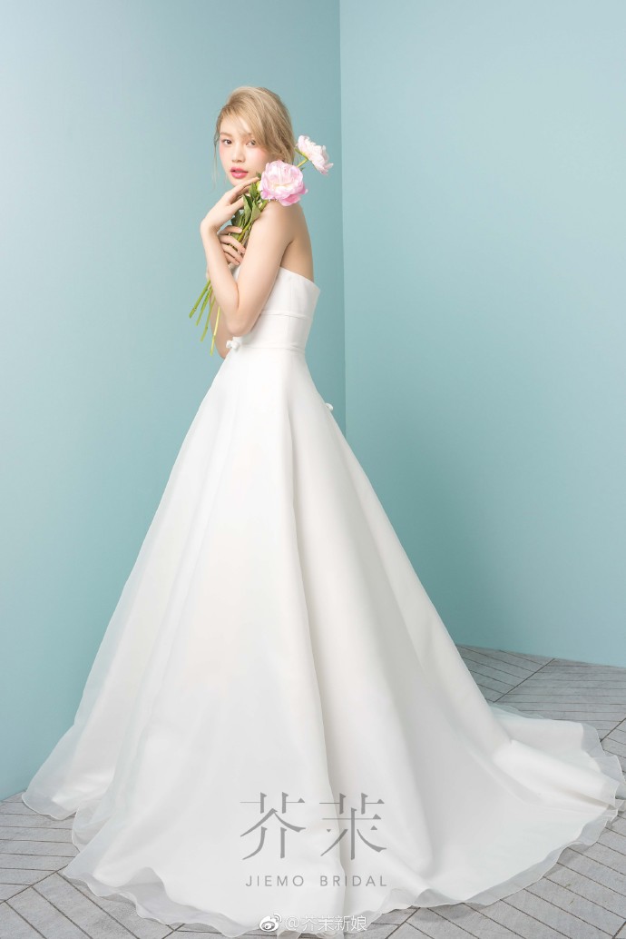 芥茉婚纱礼服福利图片 7