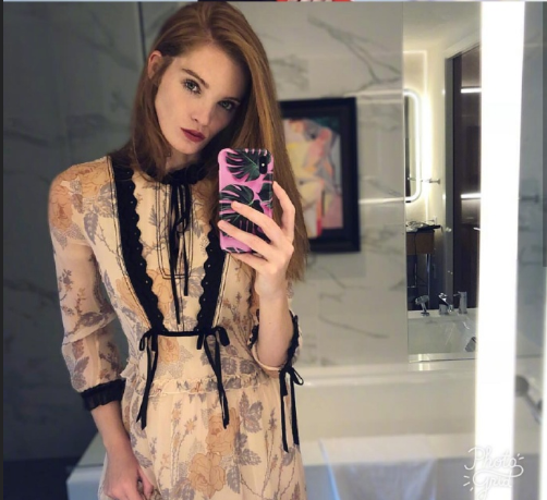 欧美美女90后英国超模Alexina Graham图片 4