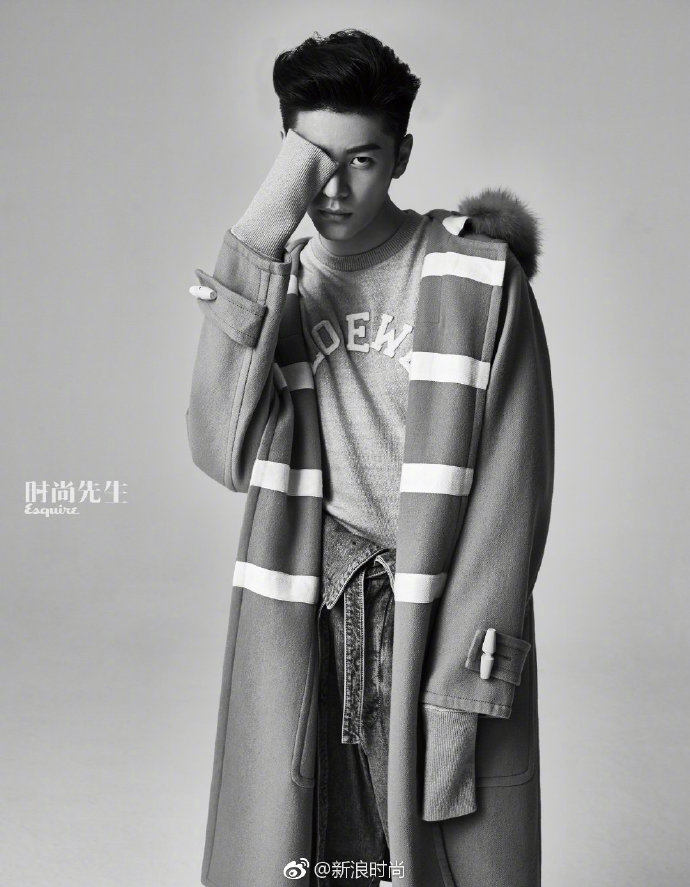 中国男明星王嘉《时尚先生Esquire》黑皮书秋冬封 7