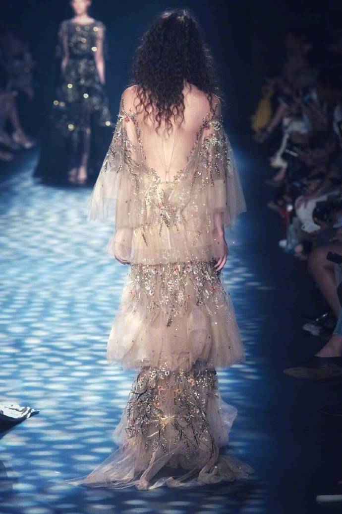 Marchesa Spring 2017RTW梦幻仙裙礼服图片 4