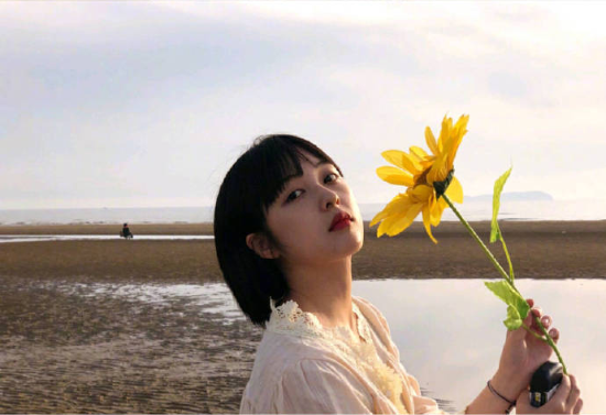 95后韩国女演员金宝罗元气满满的蜜桃少女图片 2