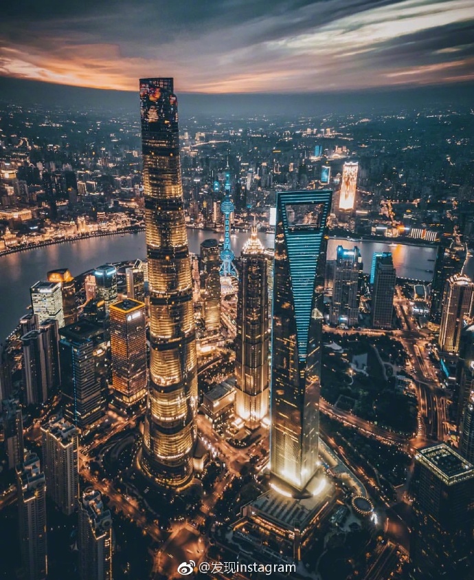 中国上海夜晚风景图片 5