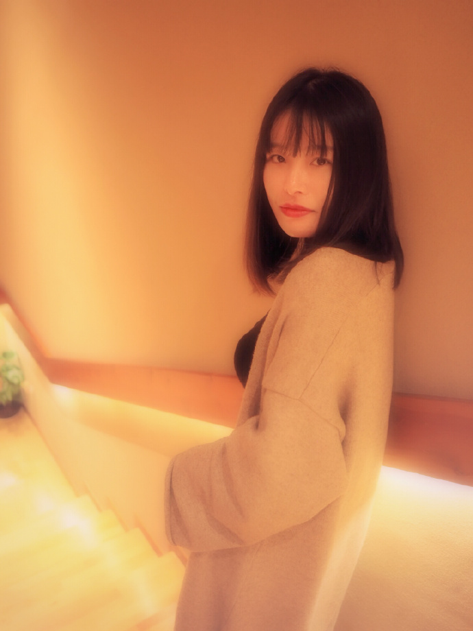 清纯美女朦胧写真图片 4