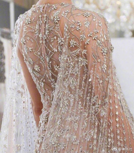 Loving Haute Couture银装仙裙婚纱礼服图片 7