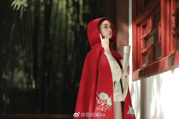 清纯美女古装汉服写真图片 2