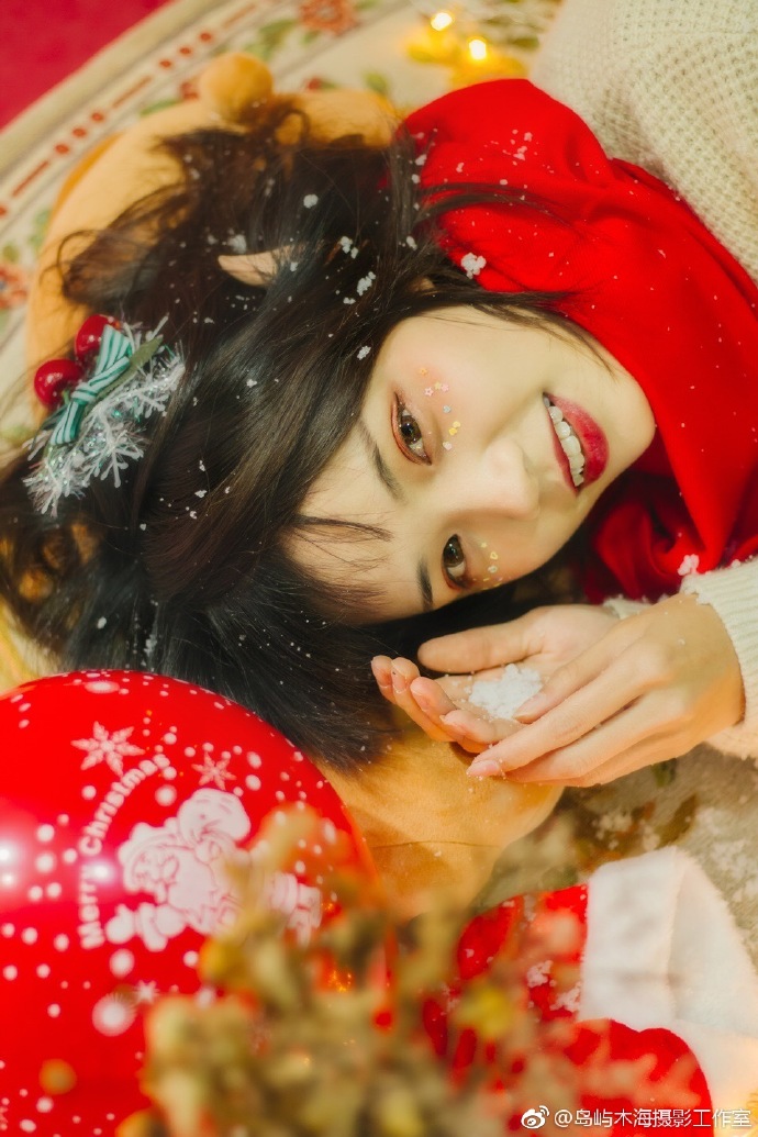 清纯美女圣诞节唯美写真 5