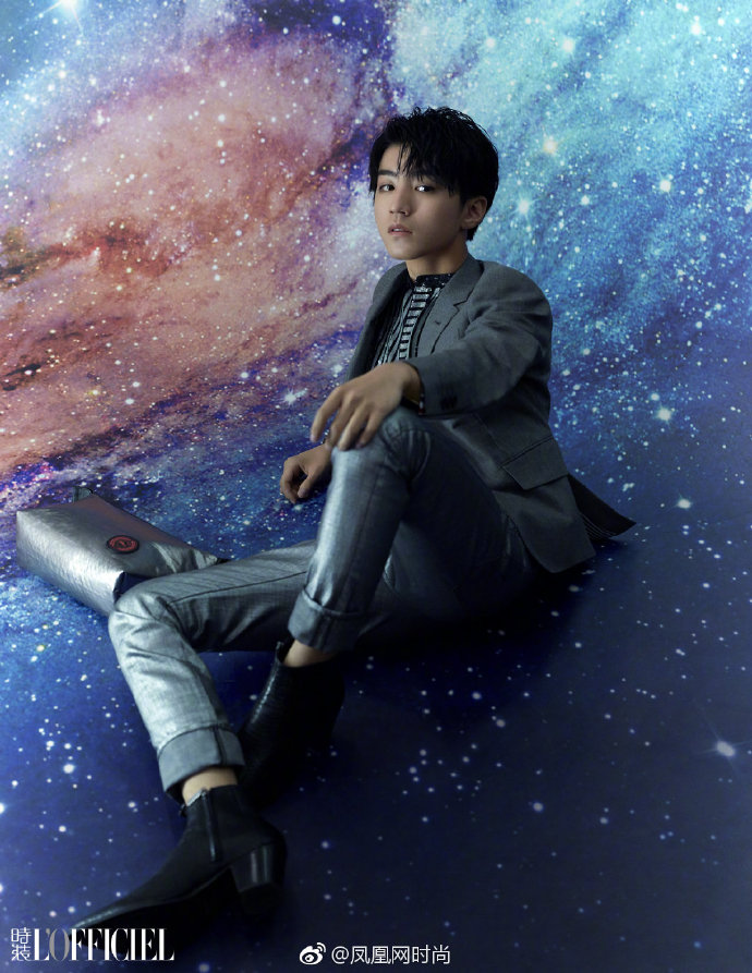 阳光少年男明星TFBOYS-王俊凯《时装》2019开年刊大 7