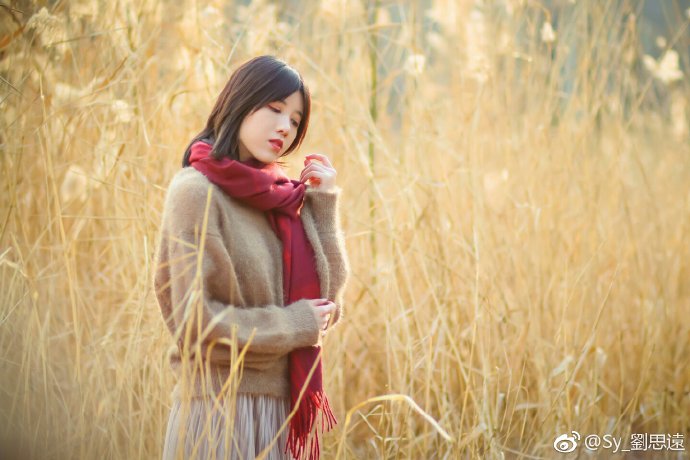 清纯美女图片雅欣秋日写真图片 7
