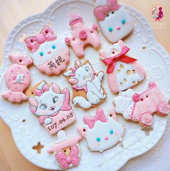少女心满满的可爱手工饼干图片 3
