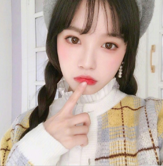 爱扎双马尾的女生都是可爱的小仙女图片 3