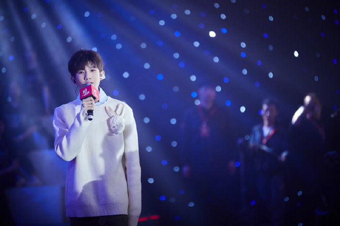 中国男团TFBOYS-王源图片 2