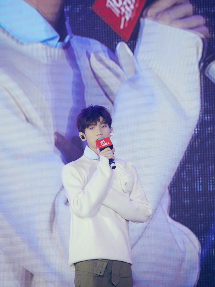 中国男团TFBOYS-王源图片 5