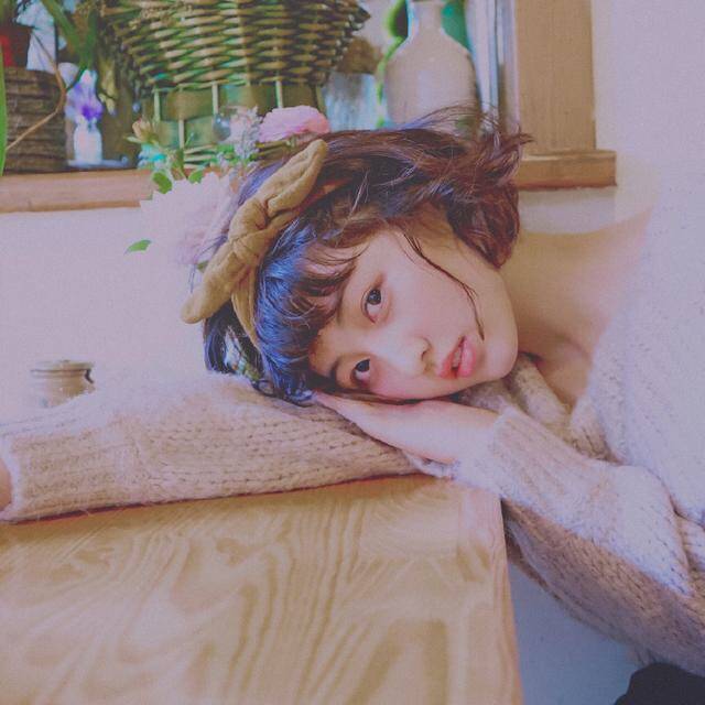 河南美女明星张子枫仙气写真可爱又迷人 2