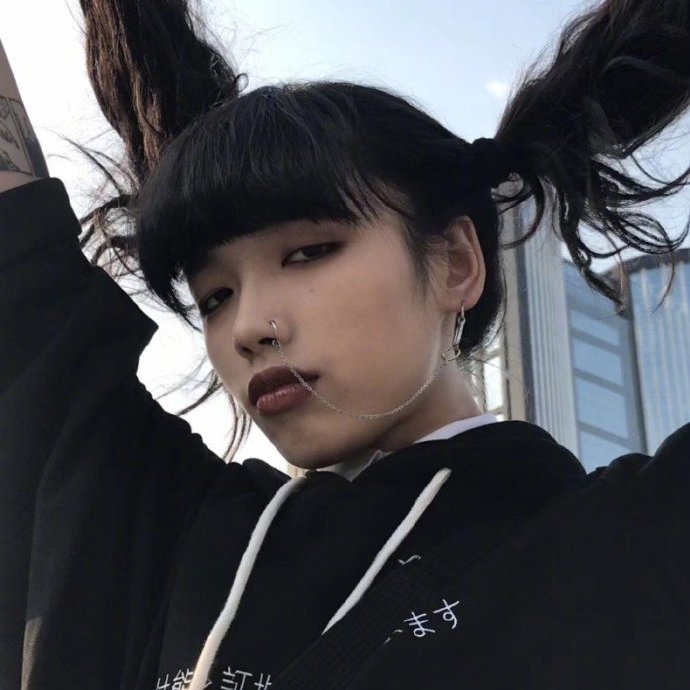 qq微信头像女霸气冷酷无情 酷酷的女生头像图片