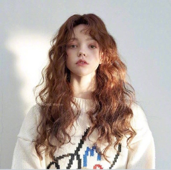 冬季的棕色长短发发型美女合集 3