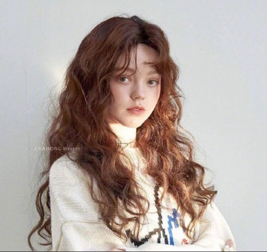 冬季的棕色长短发发型美女合集 4